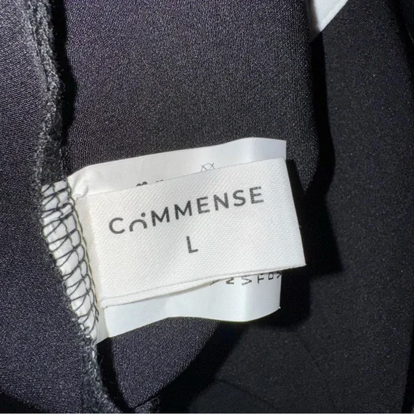 Commense Black Dress with White Accents - Picture 3 of 3